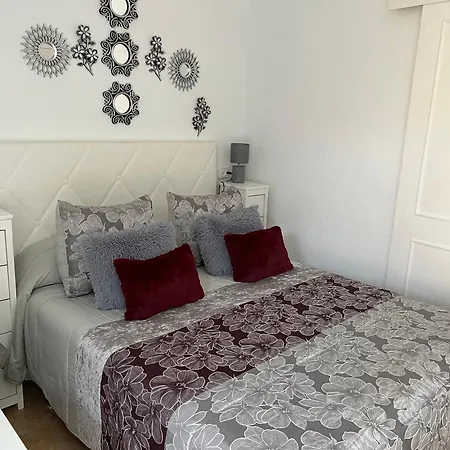 Апартаменты La Casita De Mercedes *